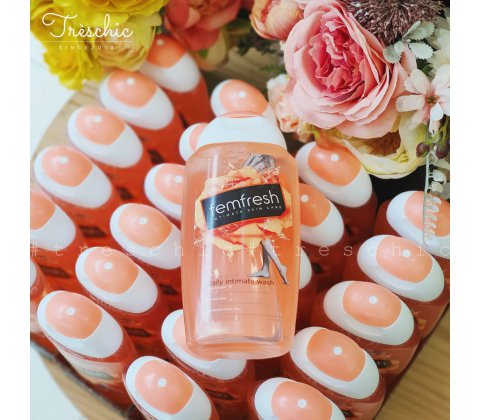 Dung Dịch Vệ Sinh Phụ Nữ Femfresh Intimate Skin Care